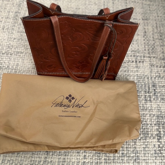 Patricia Nash Leather Tote - Picture 2 of 6